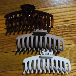 ANTHROPOLOGIE HAIR CLIPS